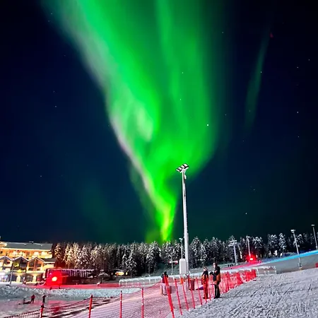 Diamonds Luxury Private Jacuzzi & Ski-in&out Levi