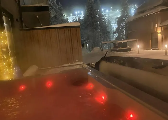 Diamonds Luxury Private Jacuzzi & Ski-in&out Lägenhet Levi